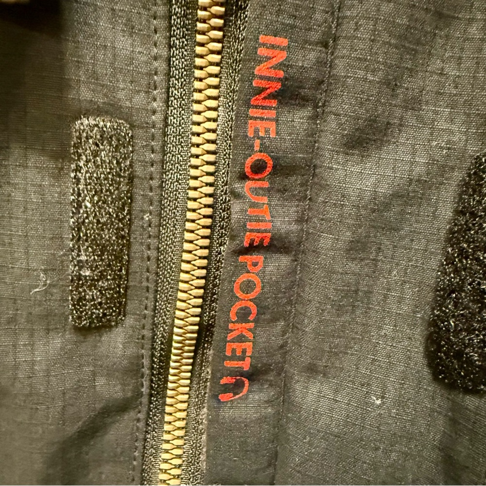 686 Parklan Anorak snowboarding jacket - Picture 5 of 13